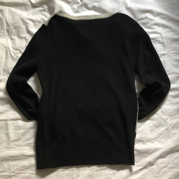 🌟 J. Crew Bow Sweater 🎀 - Picture 2 of 4